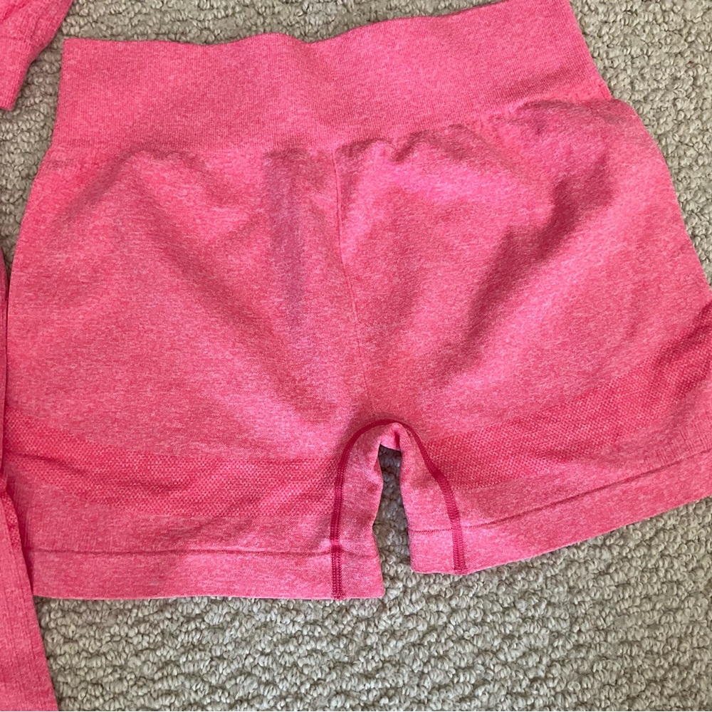 Three piece workout set - image 3